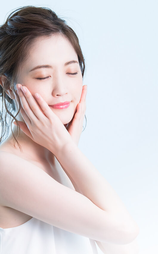 凹みにはヒアルロン酸注入